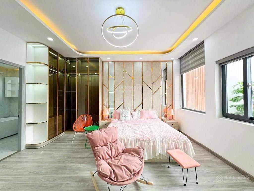 Bán nhà 2 mt lâm văn bền quận 7, giá 25 tỷ. 5mx18m. dt 86m2, 5 tầng. hiếm. góc nguyễn thị thập