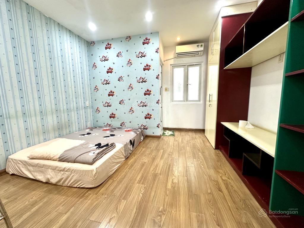 Nhà mtkd nguyễn thị thập q7. dt 4,1 x 29. giá 22 tỷ. 3 tầng, gpxd 7 tầng, gần phú mỹ hưng