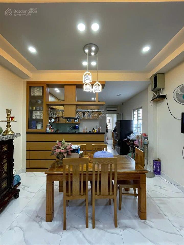 Nhà chdv tôn thất thuyết q4, dt 6.1 x 26. giá 15 tỷ 158m2. hxh . xóm chiếu, đh nguyễn tất thành