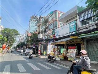 Bán nhà đường khánh hội. quận 4. giá 8 tỷ 3. dt 68m2. 6m x 12m . hxh. gpxd 5 tầng. gần vĩnh hội