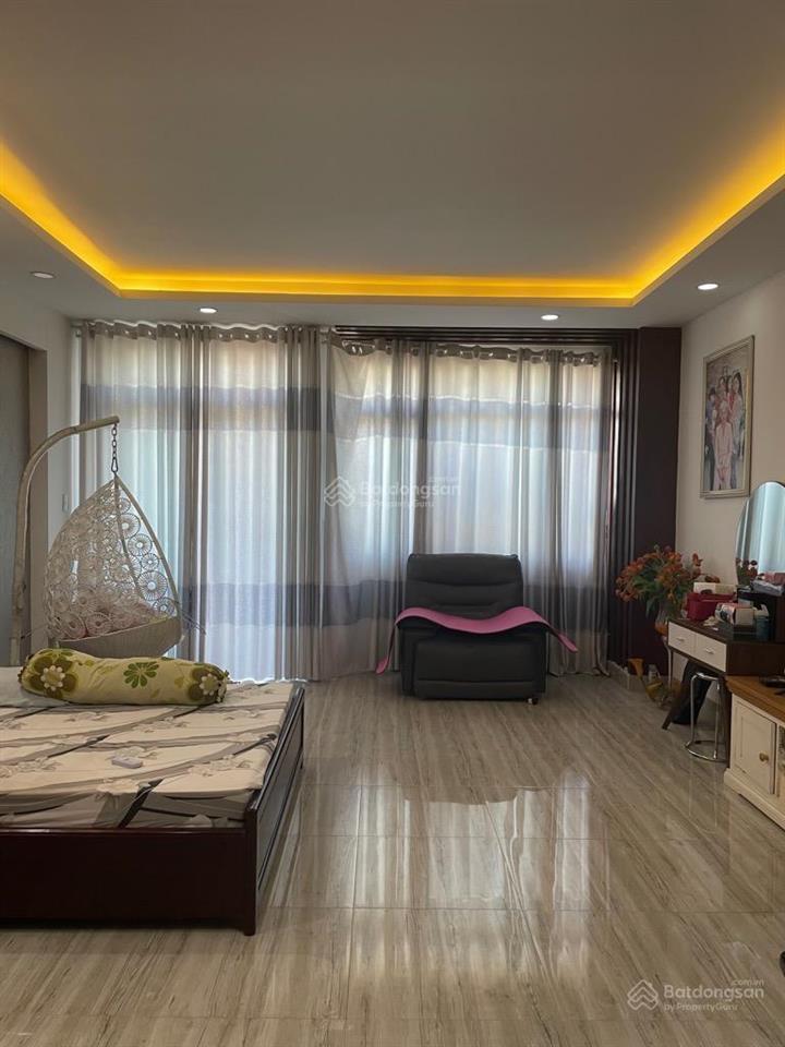 Nhà huỳnh tấn phát q7. dt 8 x 15m. giá 12 tỷ. 115m2. 4 tầng. gần vincom nam long trần trọng cung