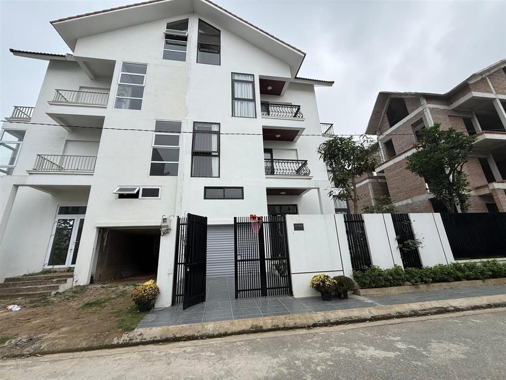 Bán biệt thự ngôi nhà mới  new house city, 100 triệu, 360 m2