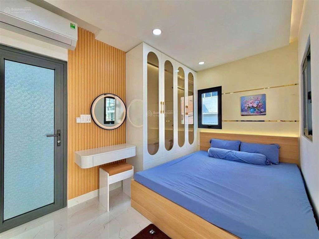 Bán gấp nhà ngay hoàng hoa thám p.6 q.bình thạnh dt 5x14m cn 70 m2 kc 4t giá bán 9 tỷ