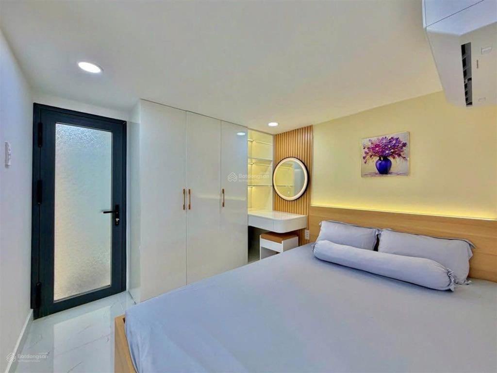 Bán gấp nhà ngay hoàng hoa thám p.6 q.bình thạnh dt 5x14m cn 70 m2 kc 4t giá bán 9 tỷ