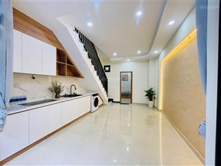 Bán gấp nhà hoàng hoa thám p7 q bình thạnh ngang 6m cn 90 m2 kc 3t giá bán  10 tỷ