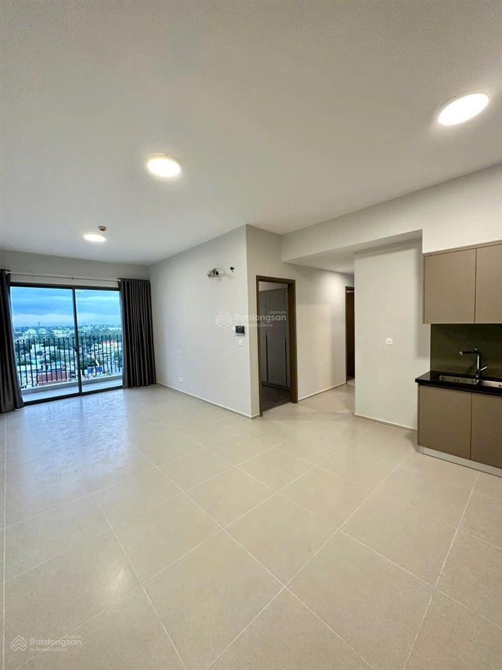 Bán căn 85m2 sổ cầm tay giá 3.5 tỷ có hỗ trợ vay bank, xem nhà thực tế  0908 099 ***
