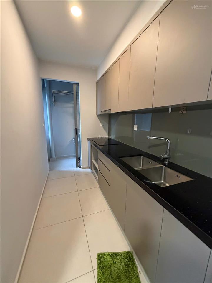 Bán căn 59m2 tháp d sổ sẵn full nội thất giá 2.8 tỷ