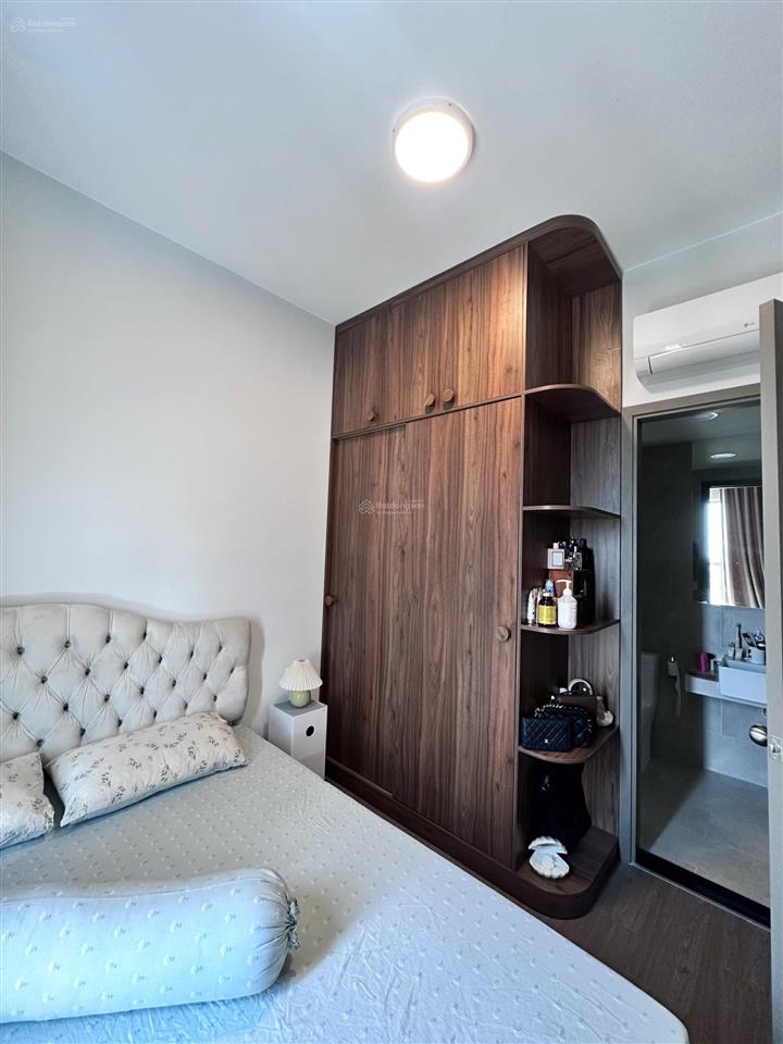 Bán căn 59m2 view thành phố sổ sẵn full nội thất như hình giá 2,8 tỷ