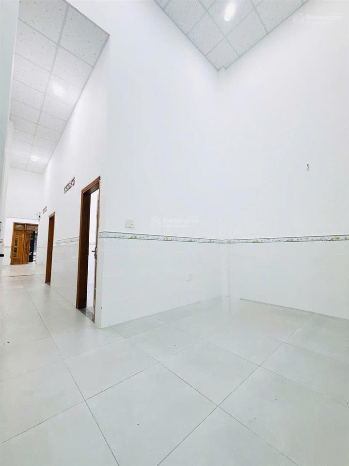 Mặt tiền kd đỉnh  thông số đẹp  vị trí víp ngay hiệp thành city  shr 100% thổ cư