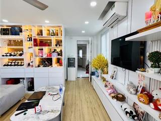 Nhà mặt tiền căn góc 5 tầng có thang máy full nội thất cao cấp vị trí víp thông số đẹp tân chánh