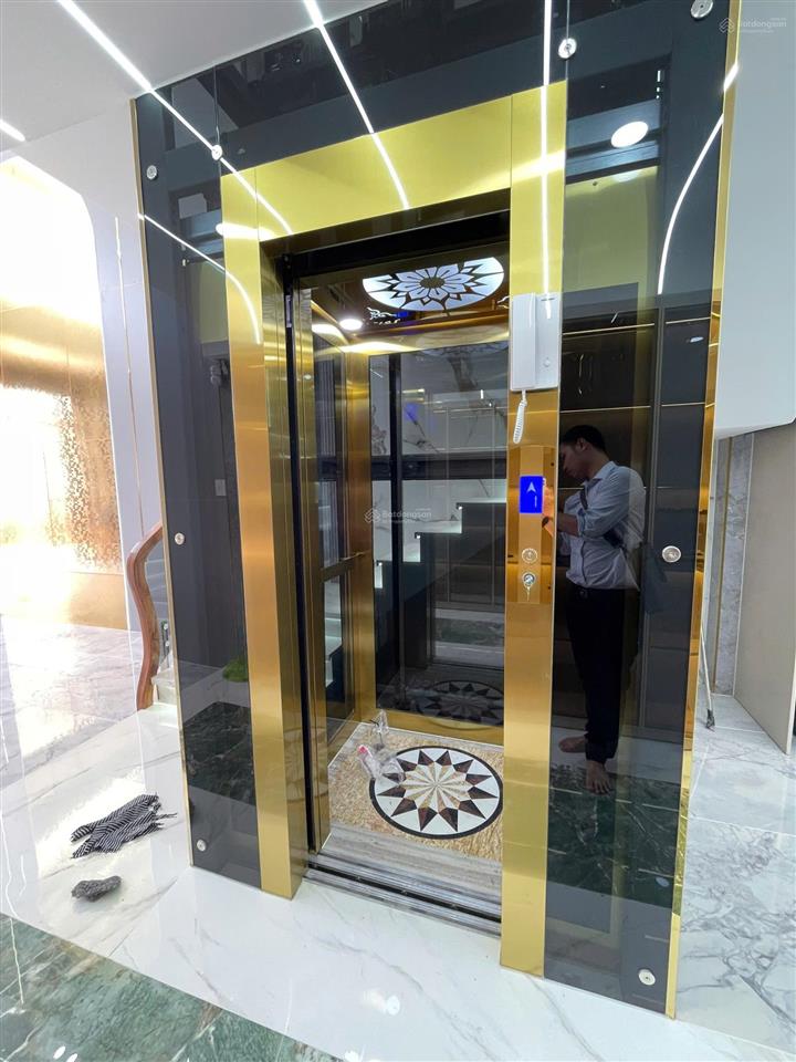 Nhà mới hẻm nhựa 6m  có thang máy  full nội thất  thông số chuẩn 4x18m  5 tầng btct