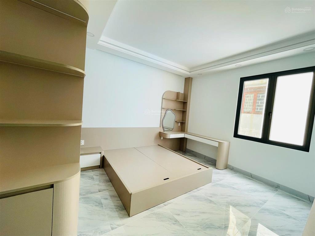 Nhà mới hẻm nhựa 6m  có thang máy  full nội thất  thông số chuẩn 4x18m  5 tầng btct