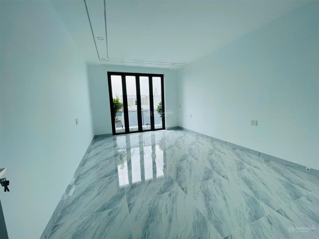 Nhà mới hẻm nhựa 6m  có thang máy  full nội thất  thông số chuẩn 4x18m  5 tầng btct
