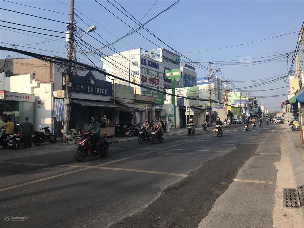 Mặt tiền kd đỉnh 3 tầng btct  vị trí cực vip  ngang gần 6m bề thế  thông số đẹp  shr thổ cư