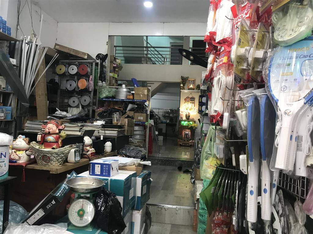 Mặt tiền kd đỉnh 3 tầng btct  vị trí cực vip  ngang gần 6m bề thế  thông số đẹp  shr thổ cư