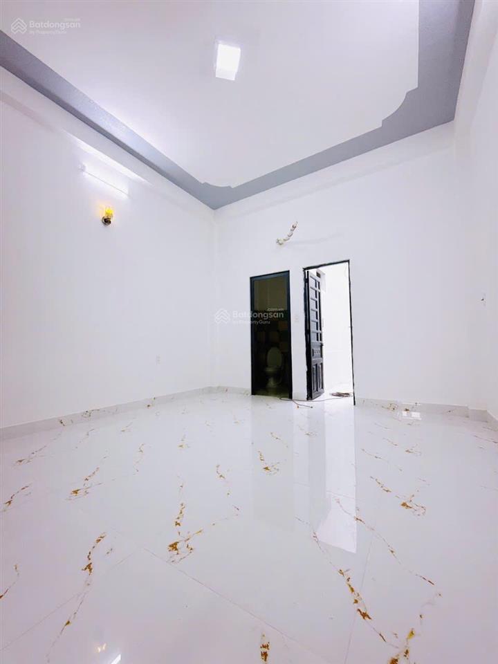 Nhà mới hxh  thông số chuẩn 4x18m  3 tầng btct  vị trí đẹp tân chánh hiệp 3  shr