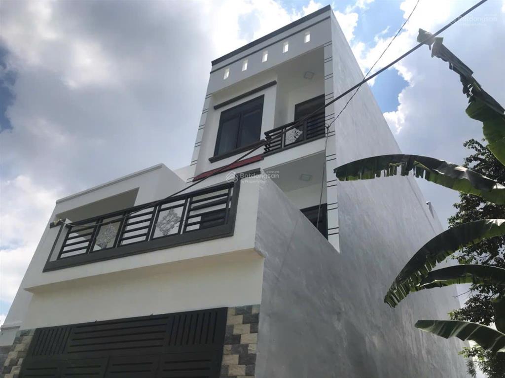 Nhà mới hxh  thông số chuẩn 4x18m  3 tầng btct  vị trí đẹp tân chánh hiệp 3  shr