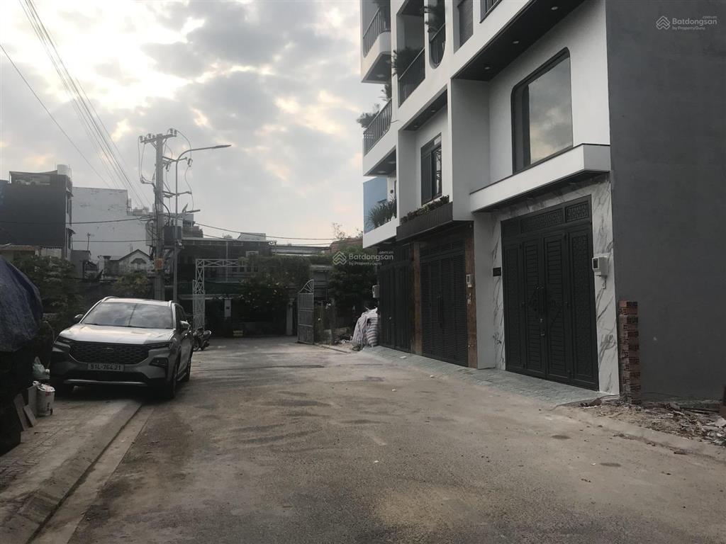 Nhà mới 5 tầng btct có thang máy  thông số chuẩn 4x16m  vị trí đẹp  hẻm nhựa xe hơi