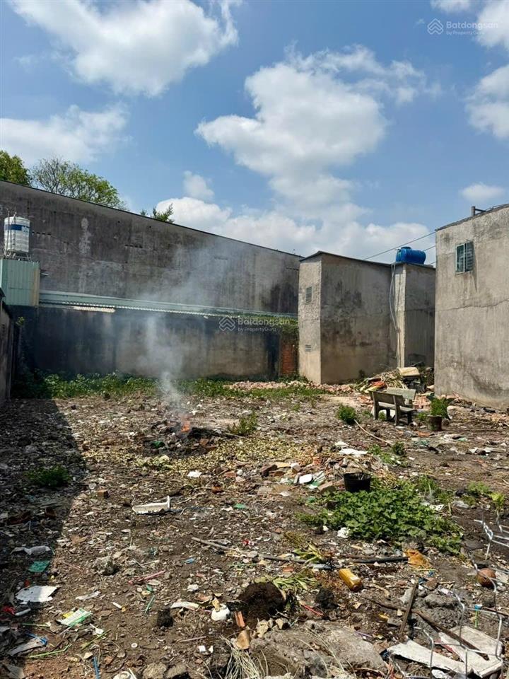 Đất mặt tiền  ngang rộng 8,5x20m bề thế  vị trí víp ngay chợ thới tứ  shr thổ cư