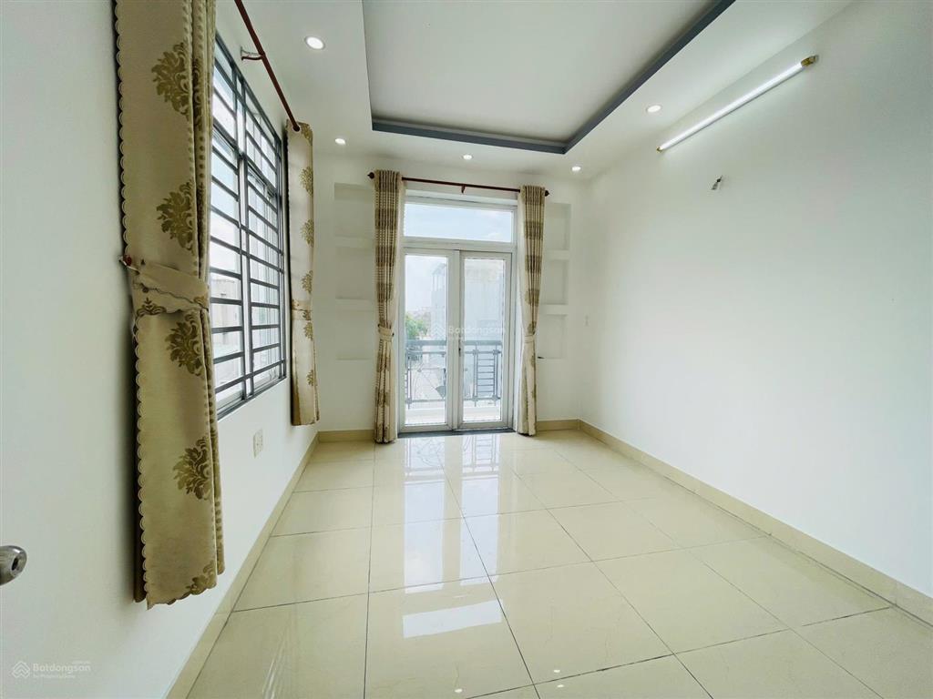 Nhà căn góc  hẻm nhựa xe hơi quay đầu  vị trí đẹp gần hiệp thành city  shr thổ cư