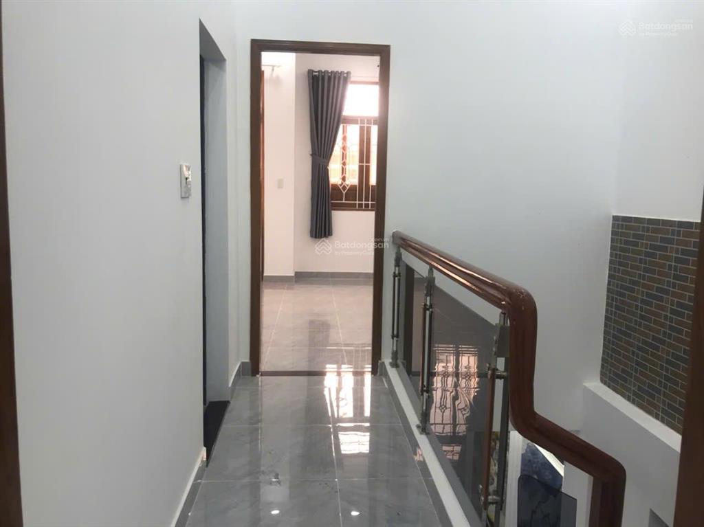 Nhà mới vào ở ngay  hẻm nhựa xe hơi  4,1x15m trệt 1 lầu  vị trí đẹp tch08  shr 100% thổ