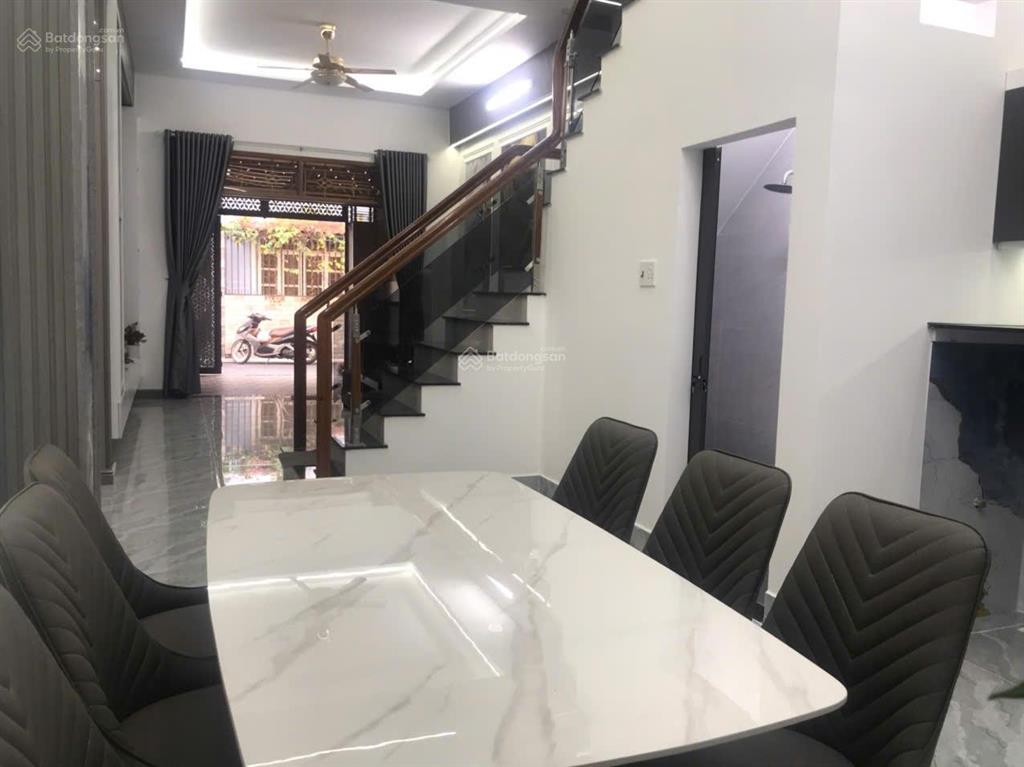 Nhà mới vào ở ngay  hẻm nhựa xe hơi  4,1x15m trệt 1 lầu  vị trí đẹp tch08  shr 100% thổ