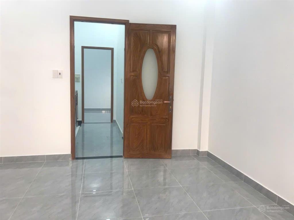Nhà mới vào ở ngay  hẻm nhựa xe hơi  4,1x15m trệt 1 lầu  vị trí đẹp tch08  shr 100% thổ