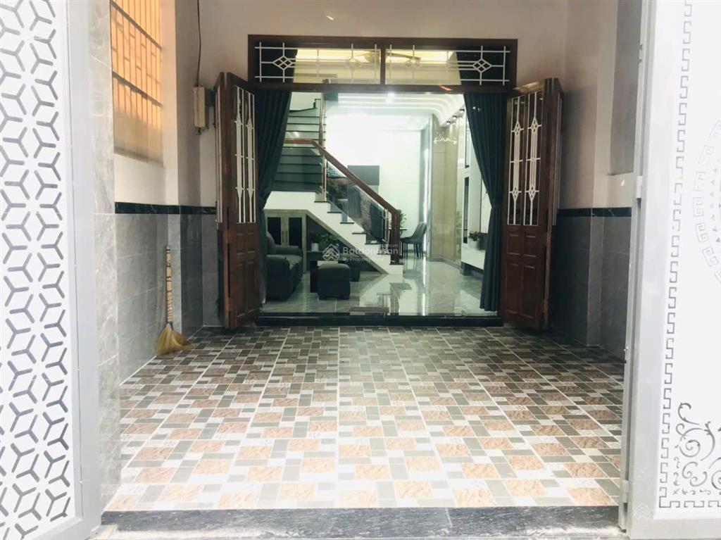 Nhà mới vào ở ngay  hẻm nhựa xe hơi  4,1x15m trệt 1 lầu  vị trí đẹp tch08  shr 100% thổ