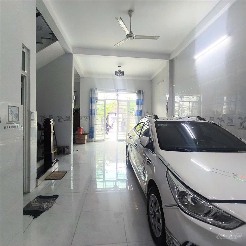 Mặt tiền kd cực đỉnh  vị trí vàng đặng thúc vịnh  ngang gần 8m bề thế shr full thổ