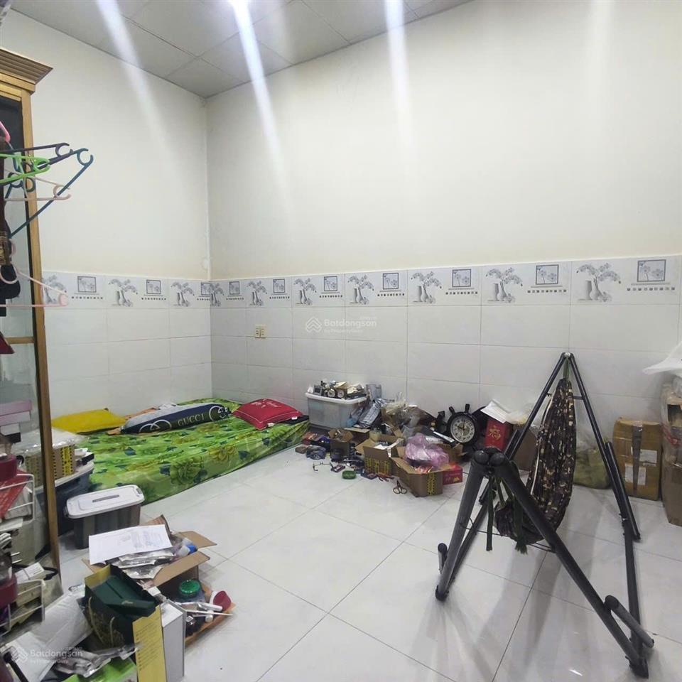 Mặt tiền kd cực đỉnh  vị trí vàng đặng thúc vịnh  ngang gần 8m bề thế shr full thổ