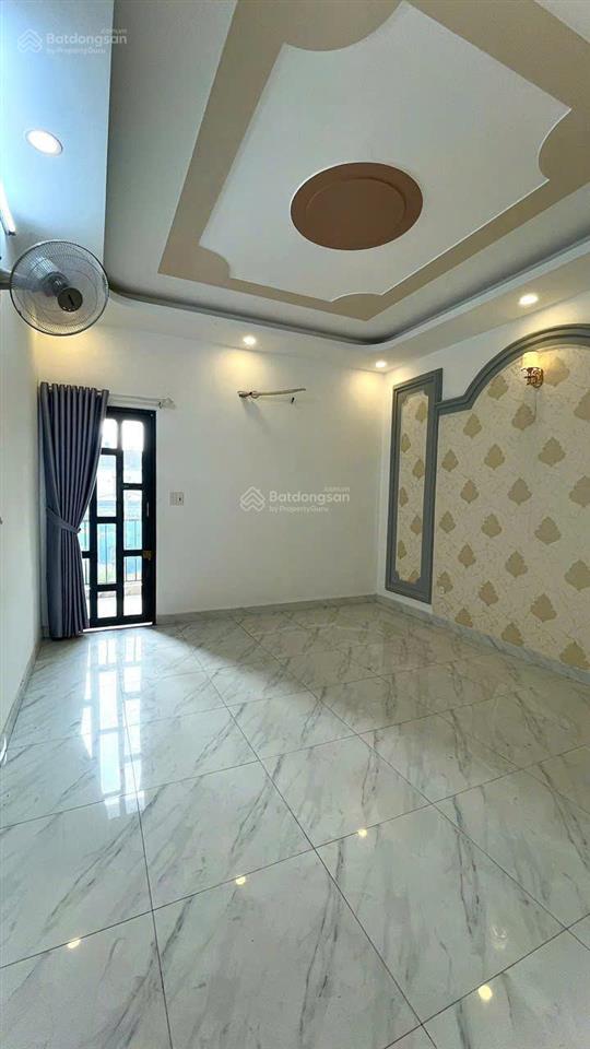 Mặt tiền kd cực đỉnh  vị trí víp hiệp thành  thông số vàng 4 tầng btct  shr thổ cư