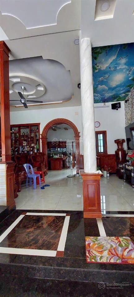 Cho thuê nhà 4 tầng  đường nhựa 8m  ngang rộng 6m  vị trí vàng trần thị năm