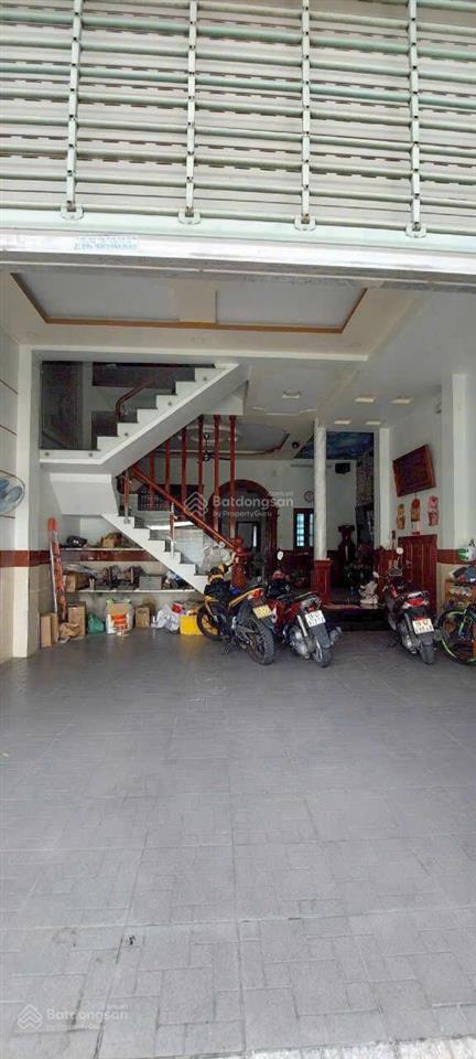 Cho thuê nhà 4 tầng  đường nhựa 8m  ngang rộng 6m  vị trí vàng trần thị năm