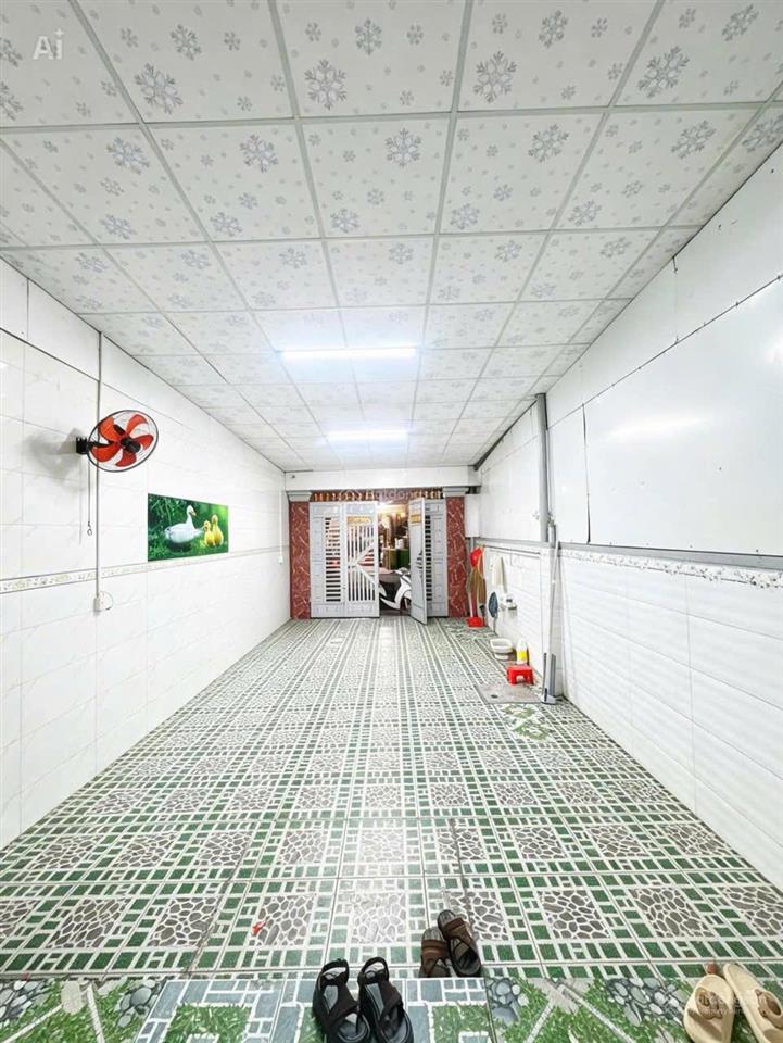 Nhà mặt tiền kd đỉnh  vị trí vàng  thông số chuẩn 4,1x24m vuông vức  shr thổ cư