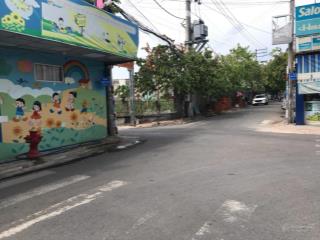Nhà mặt tiền căn góc  không lộ giới  ngang 9m bề thế  vị trí đẹp đông thạnh 25  shr full thổ