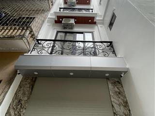 Em chính chủ bán ngõ 89 quan nhân, làng nhân chính. nhà mới thang máy, 10m ra ô tô.