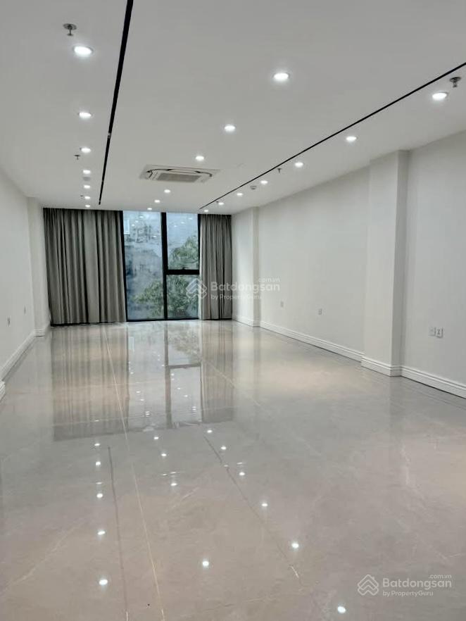 Nhà mặt hồ  mặt phố trung tâm đống đa  6 tầng thang máy ở thích mà kinh doanh đỉnh  nhỉnh 20 tỷ