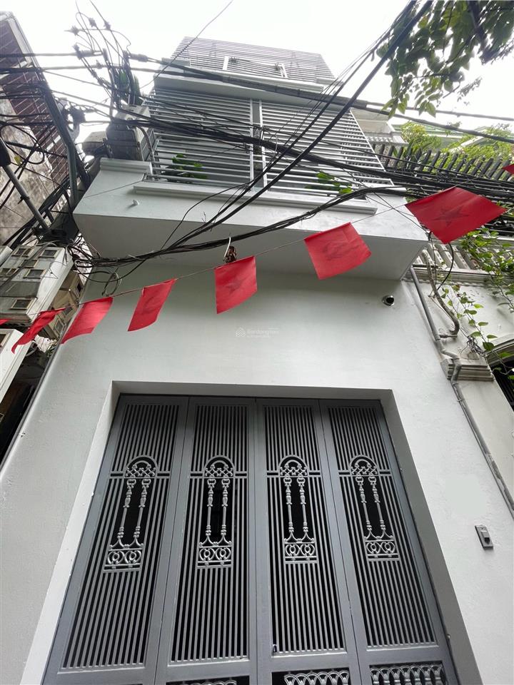 Bán nhà 60m2 tại phố nhật chiêu, đường thông 50m ra hồ tây, ở hoặc làm homestay chỉ 18,9 tỷ