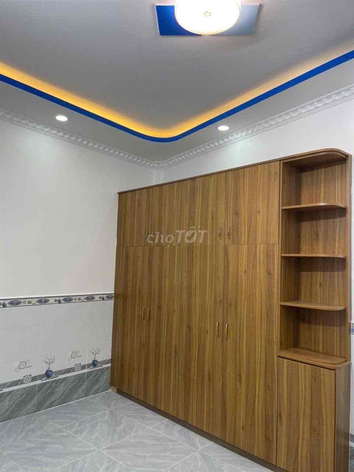 Nhà Phố Hóc Môn 6x16m 1 trệt 1 lầu 4pn ,2wc,đường nhựa xe hơi