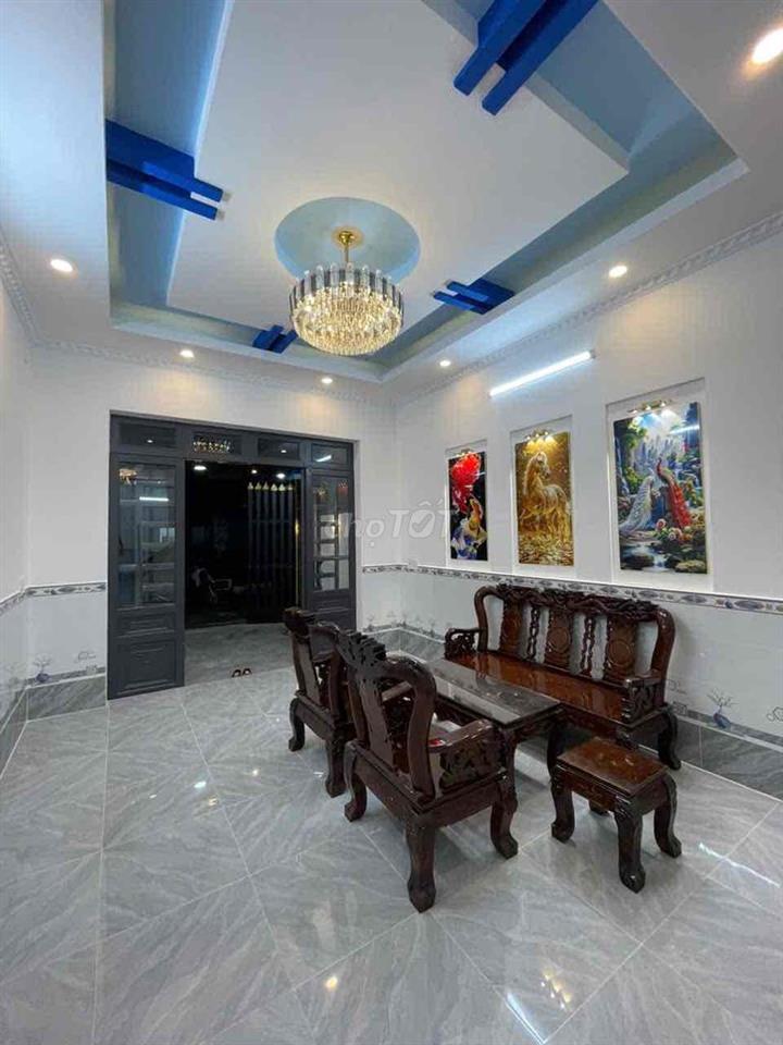 Nhà Phố Hóc Môn 6x16m 1 trệt 1 lầu 4pn ,2wc,đường nhựa xe hơi