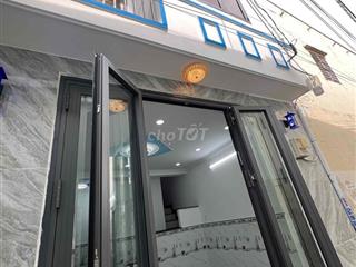 Nhà phố Mới 1 trệt 1 lầu  30m ra đường thới tam thôn 10 -hóc môn