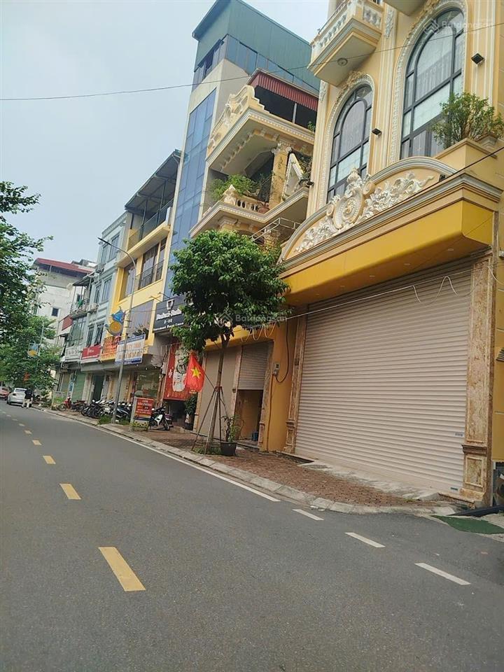 Bán nhà phùng chí kiên,nghĩa đô,cầu giấy 28 tỷ 80m2 6 tầng phân lô vỉa hè ô tô tránh nhà đẹp ở luôn