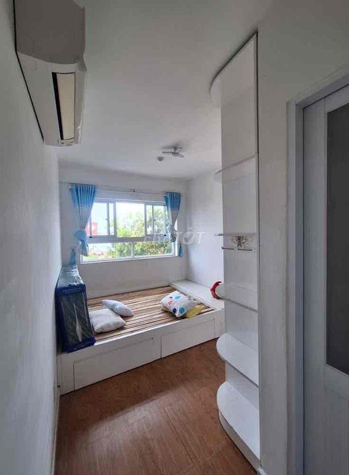 cho thuê căn hộ 8x plus Trường Chinh . 68m full nt