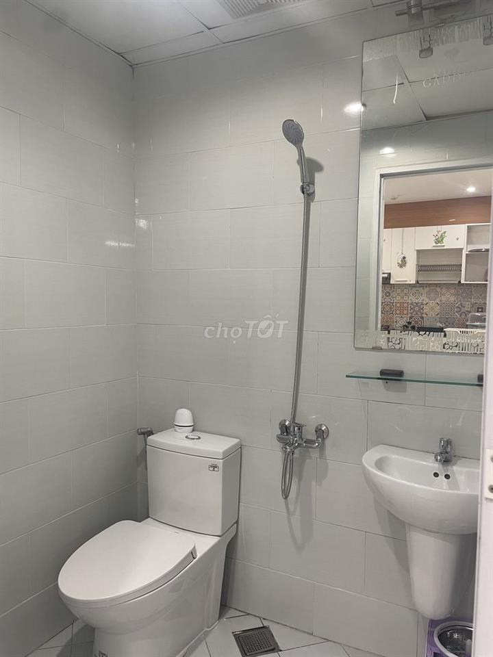 BÁn căn hộ ruby garden Nguyễn sỹ sách 68m 2pn  sổ hồng  3 ty 500tr