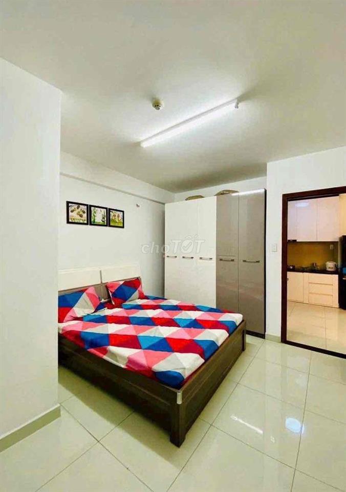 Bán căn góc chung cư 8x plus. sổ riêng. 4 ty 150 tr hàng hiếm