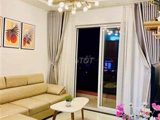 Bán căn góc chung cư 8x plus. sổ riêng. 4 ty 150 tr hàng hiếm