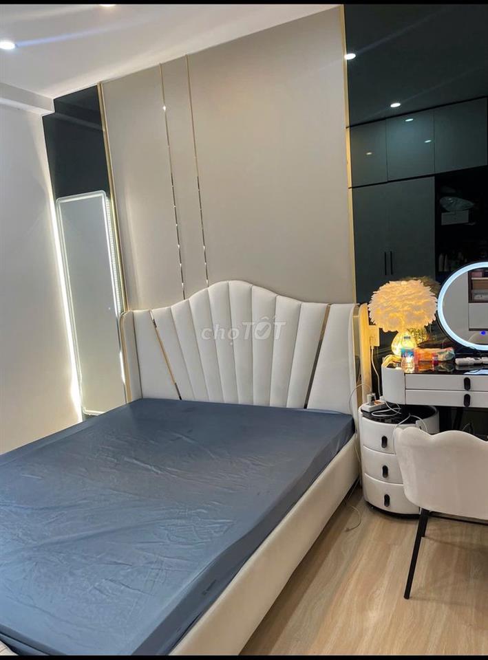 Bán căn hộ CTL nhà đẹp 70m 2pn 4 ty 4 TL sổ riêng
