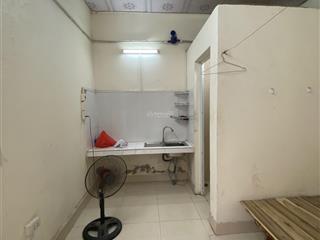 Cho thuê phòng trọ di ái (đối diện trung tâm hlqg nhổn, có điều hoà bình nước nóng, bếp, vệ sinh