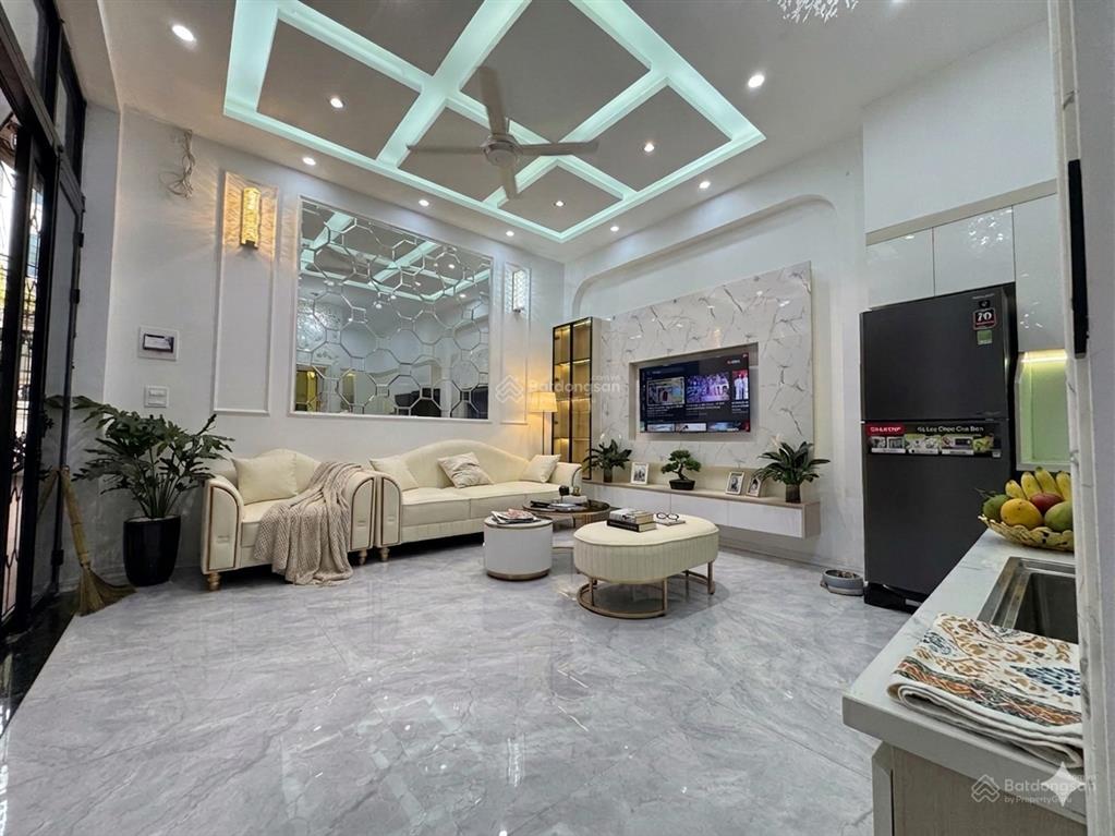 Kiếm đâu ra mặt phố giá tốt thế này trung phụng xã đàn 58m2 7t thang máy  giá chào 20.5 tỷ  sdcc