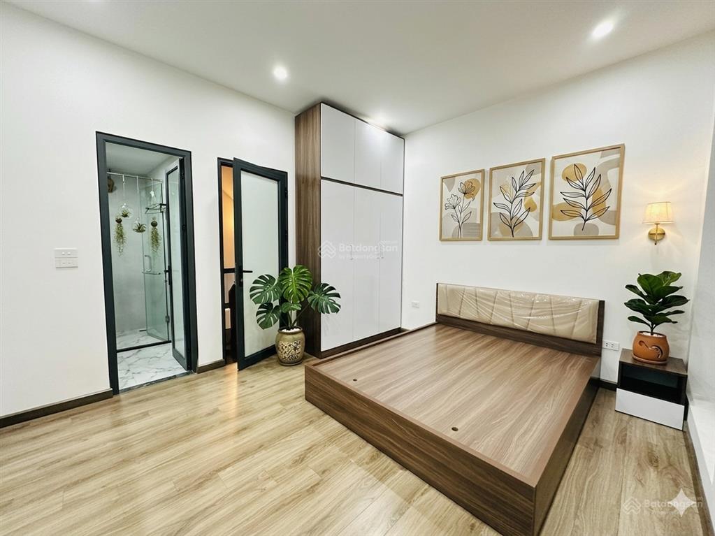 Khó có căn t2 trung phụng, xã đàn 40m25 tầng nở hậu nhà nhìn ra phố giá chỉ 7.88 tỷ còn bớt.